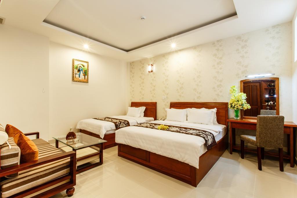 Long Bao Chau Hotel Thu Dau Mot Esterno foto
