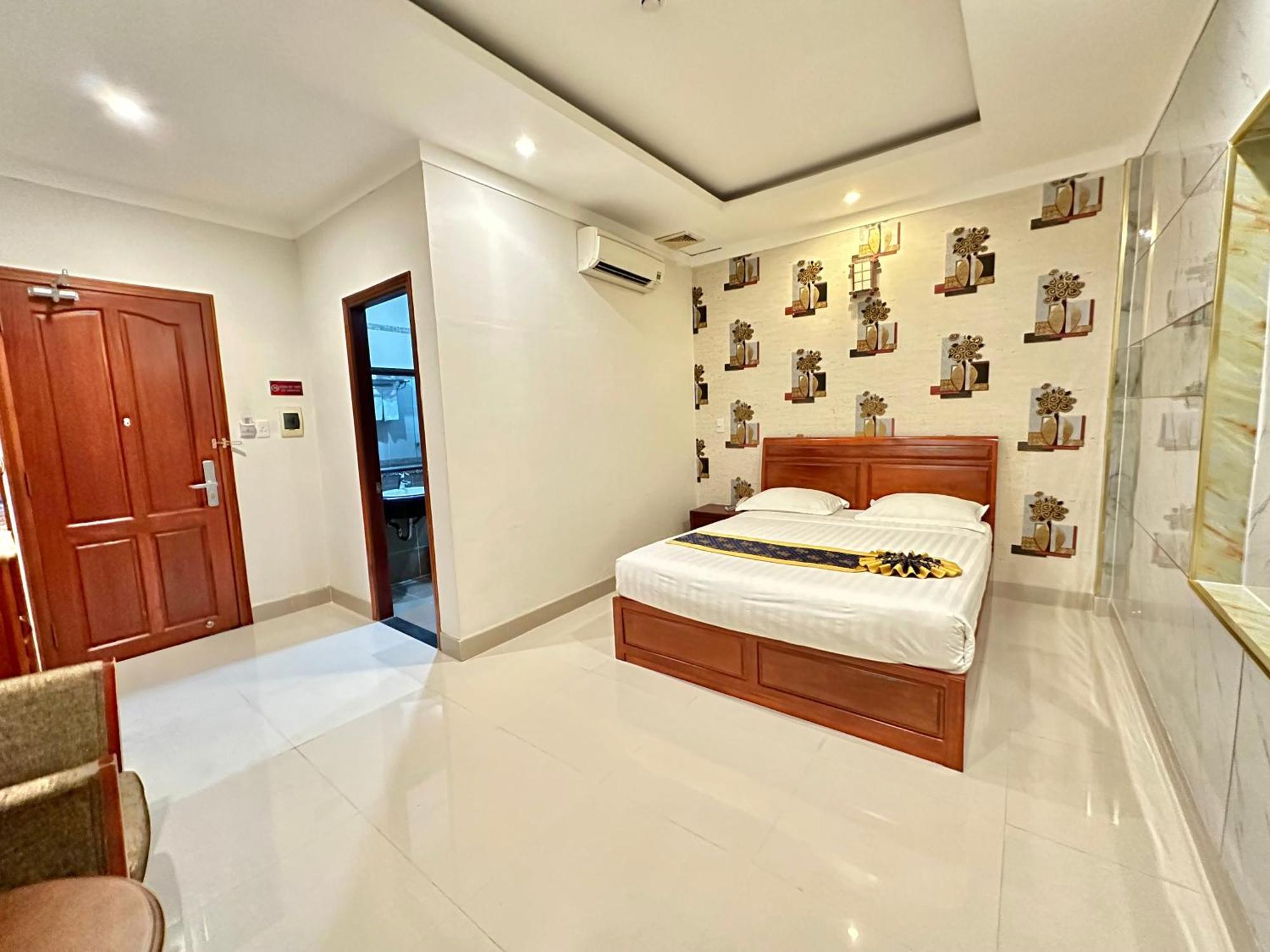Long Bao Chau Hotel Thu Dau Mot Esterno foto