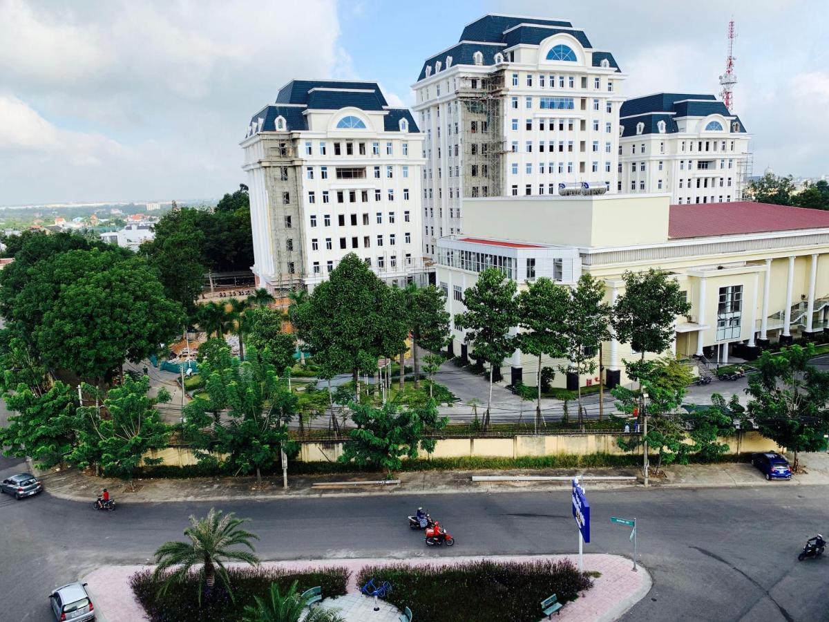 Long Bao Chau Hotel Thu Dau Mot Esterno foto