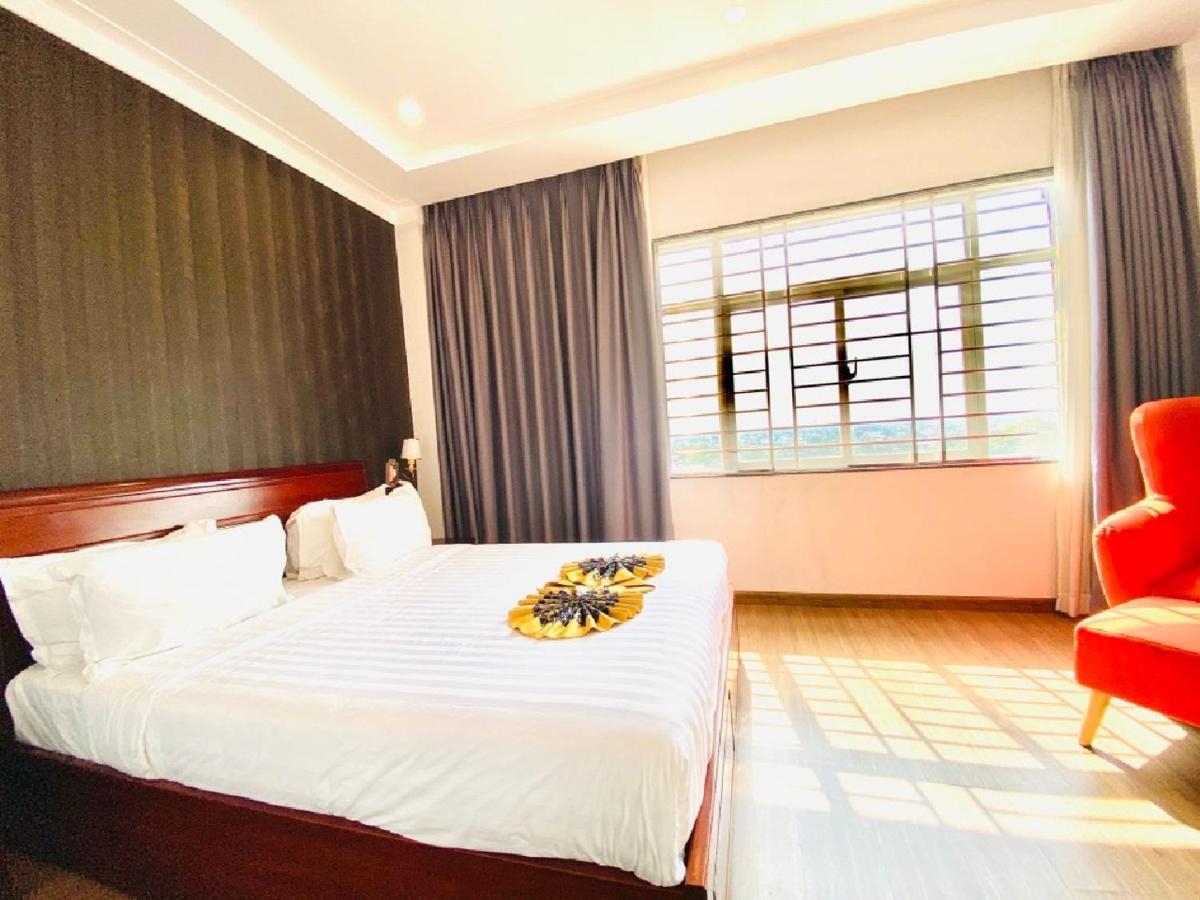 Long Bao Chau Hotel Thu Dau Mot Esterno foto
