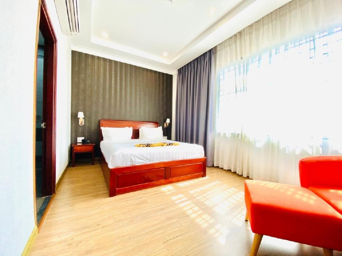 Long Bao Chau Hotel Thu Dau Mot Esterno foto